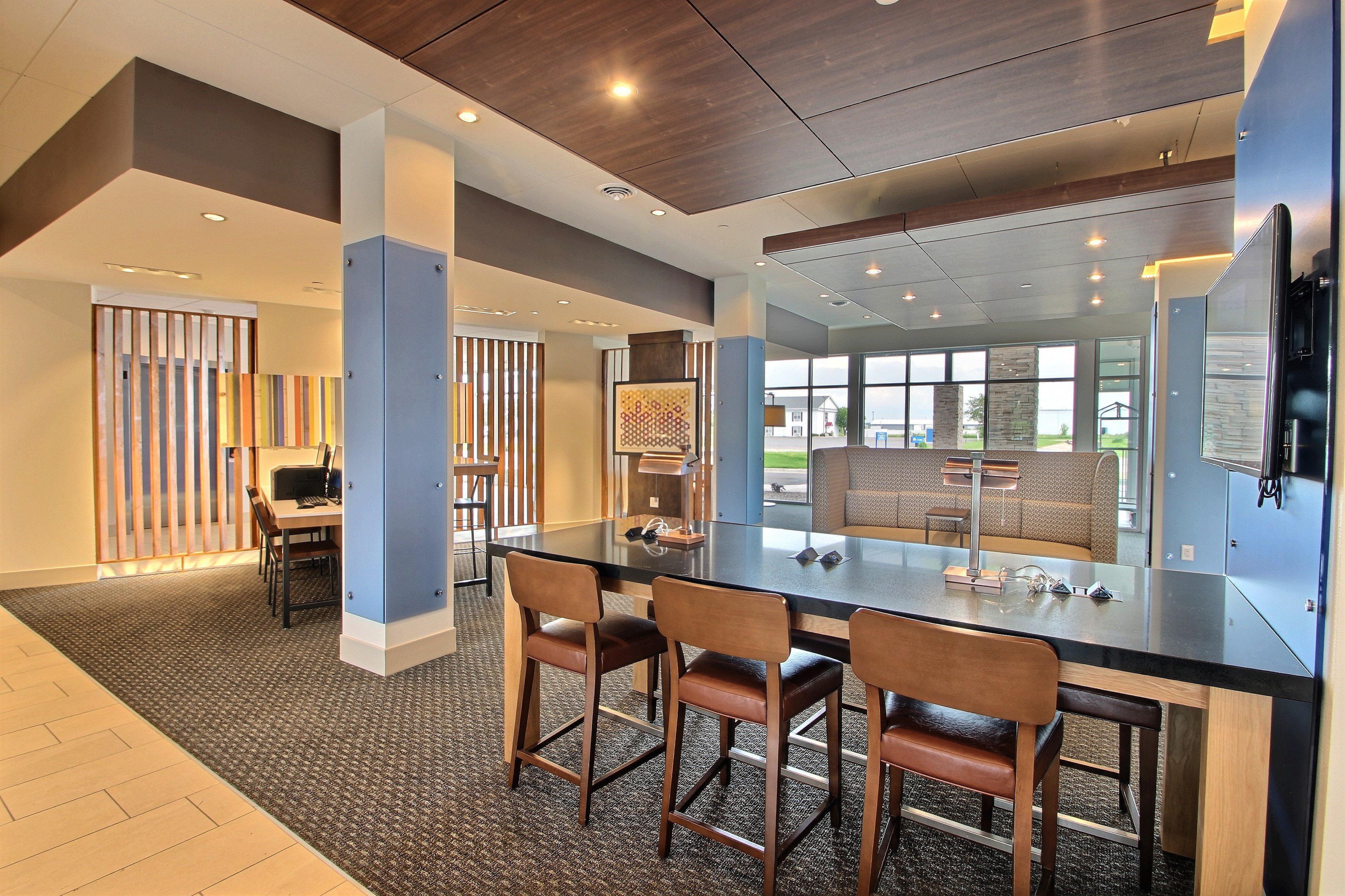 Holiday Inn Express & Suites Fond Du Lac By Ihg Ngoại thất bức ảnh